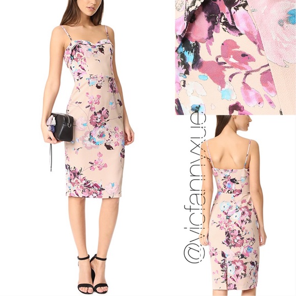 Black Halo Dresses & Skirts - 🆕 Black Halo sheath floral dress 0